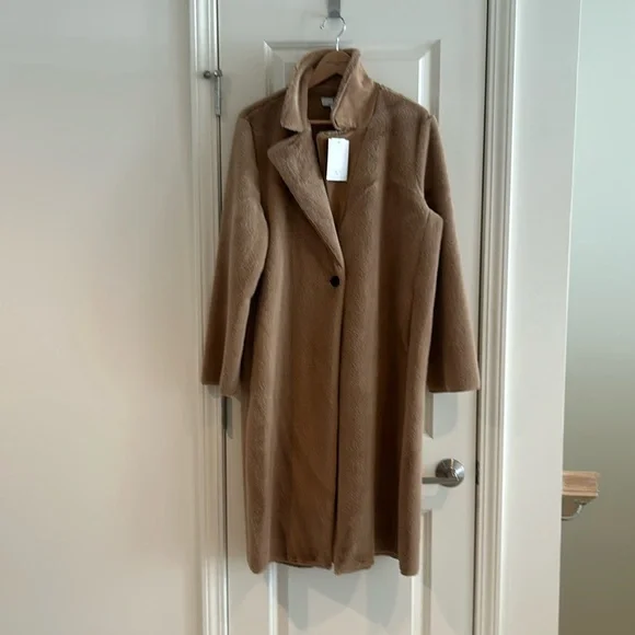 Faux Teddy Bear style coat, camel color. - Picture 1 of 10